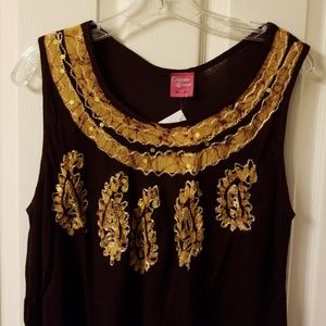 NWT CALIFORNIA WOMAN MAROON SLEEVELESS BLOUSE